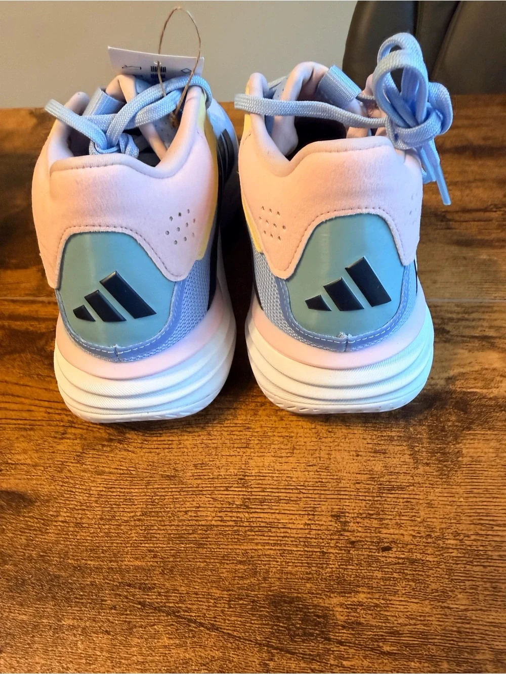 Adidas Womens Court Stable Basketball Shoes - Light Blue / Pink